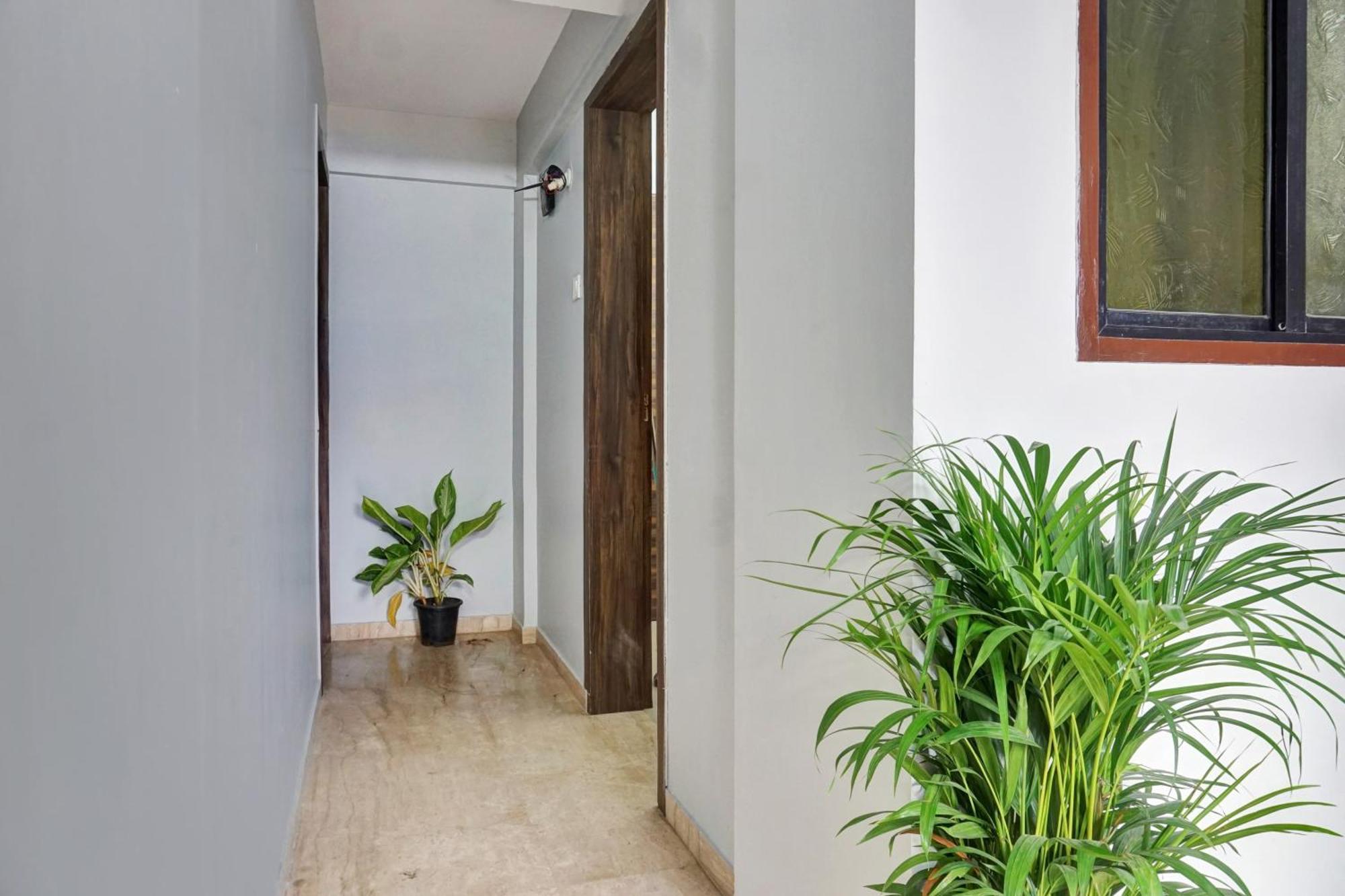 Collection O Baner Executive Stays Pune Exterior foto